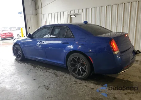 2019 Chrysler 300 S z USA, uszkodzony, nr VIN 2C3CCABG7KH516119
